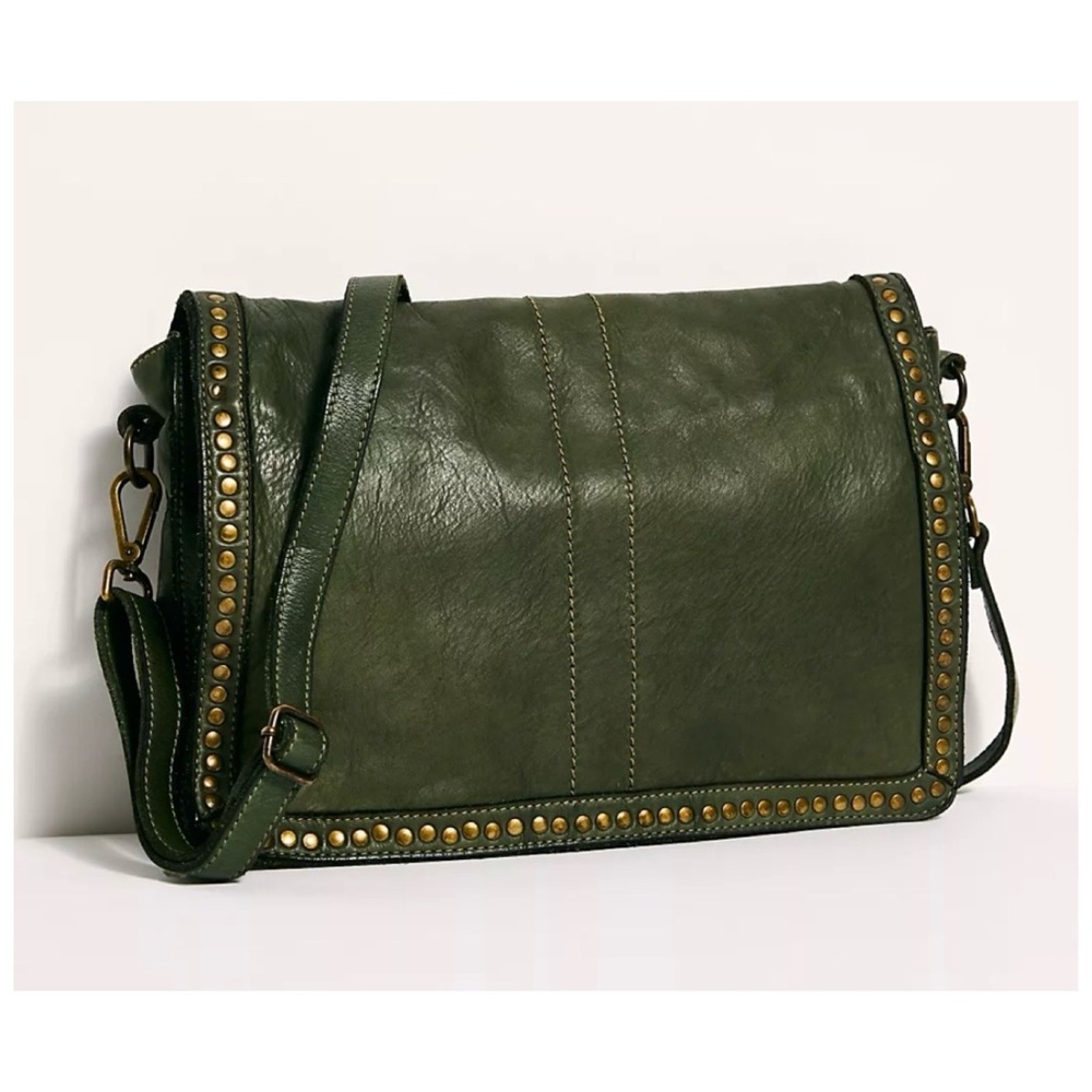 EUC Free People Bolsa Nova Camilla Messenger Bag in Olive Green